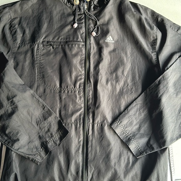 Adidas - Picture 1 of 5